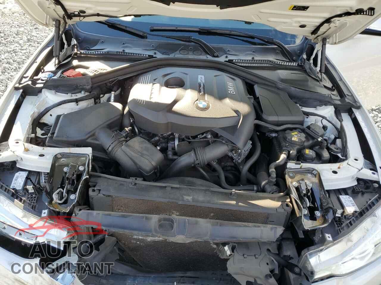 BMW 3 SERIES 2017 - WBA8D9C34HA004783