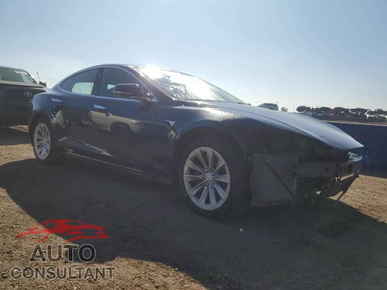 TESLA MODEL S 2017 - 5YJSA1E21HF217012