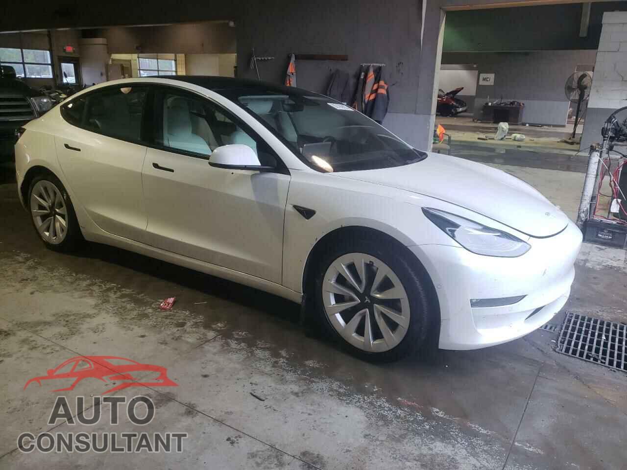 TESLA MODEL 3 2021 - 5YJ3E1EB4MF906982