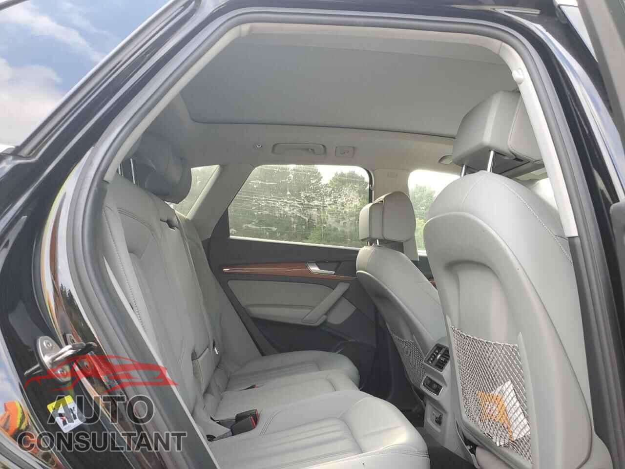AUDI Q5 2021 - WA1AAAFY4M2139282