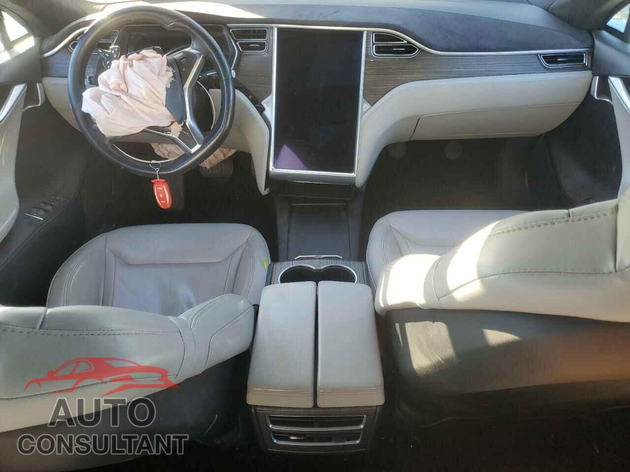 TESLA MODEL S 2016 - 5YJSA1E26GF147974