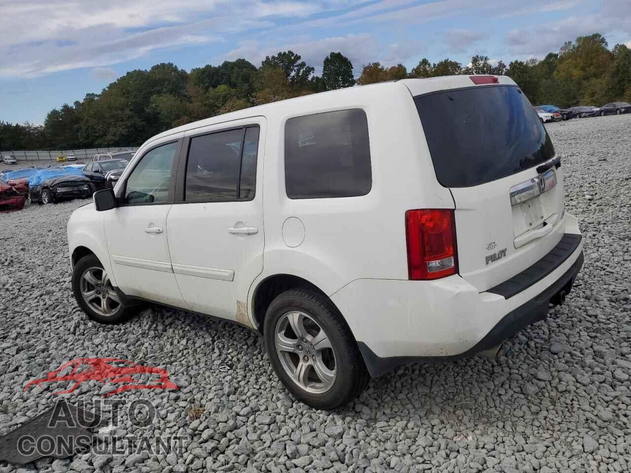 HONDA PILOT 2014 - 5FNYF4H51EB004947