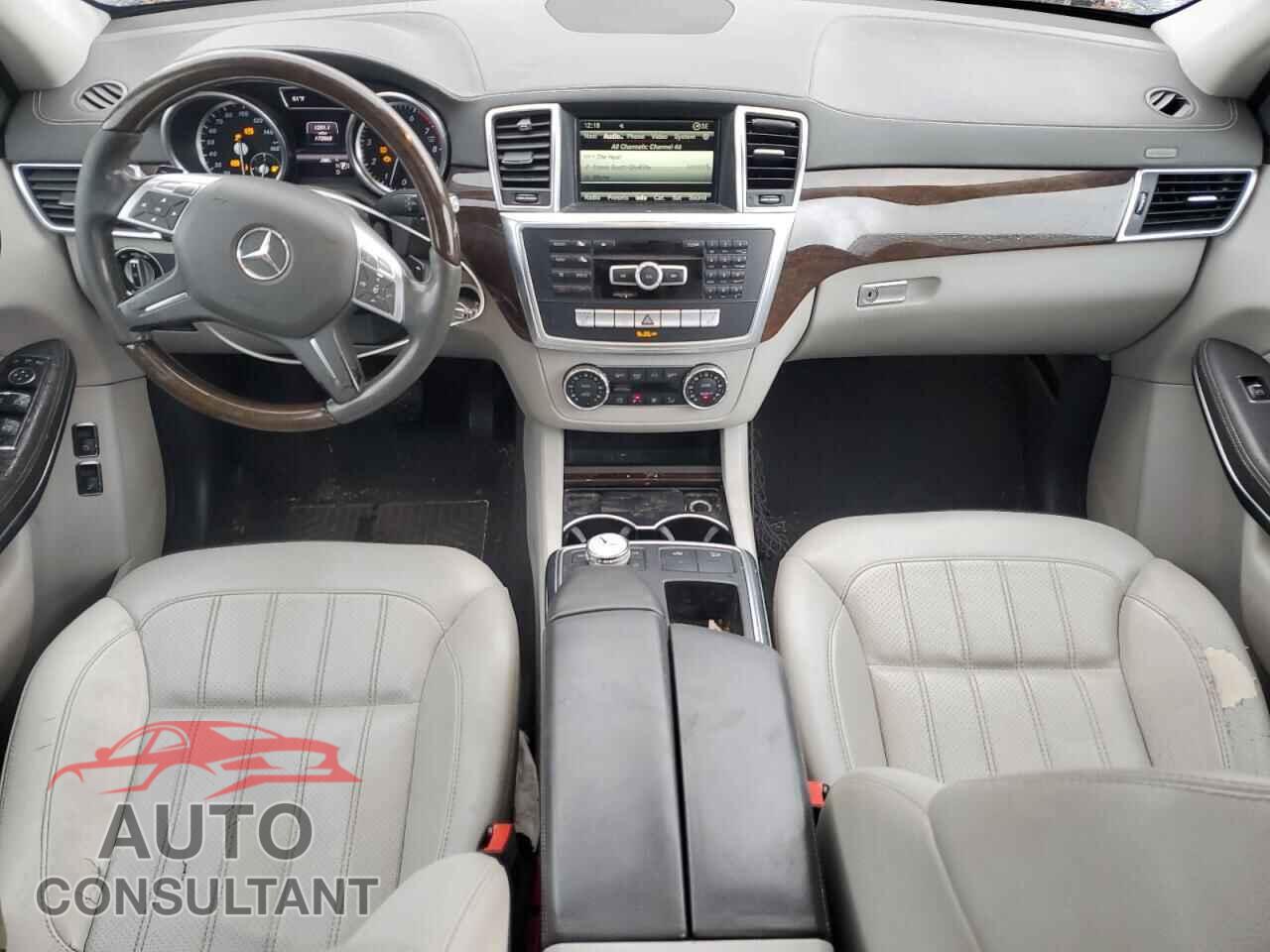 MERCEDES-BENZ GL-CLASS 2013 - 4JGDF7CE3DA136442