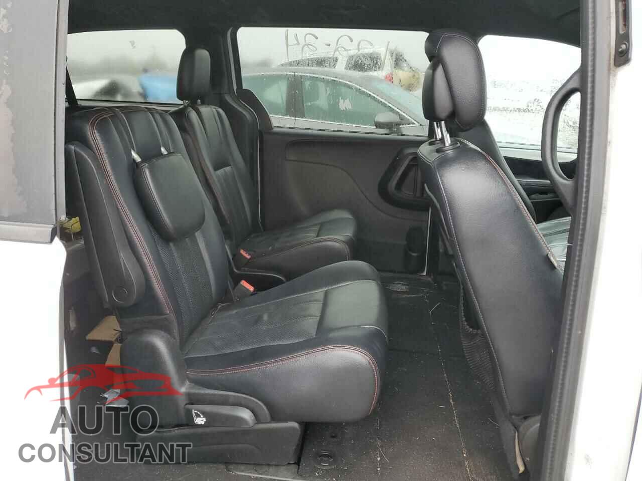 DODGE CARAVAN 2015 - 2C4RDGEG1FR641165