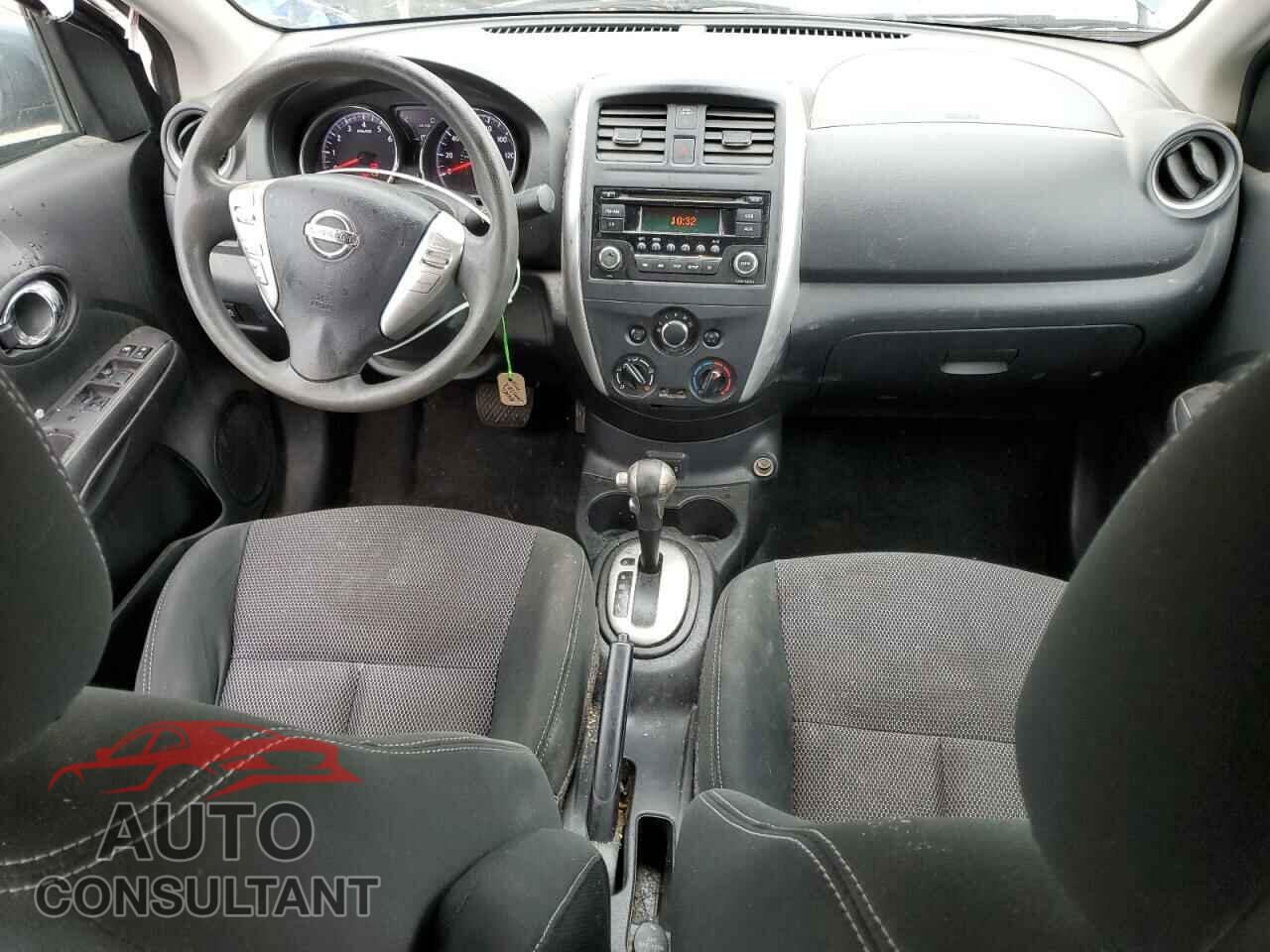 NISSAN VERSA 2017 - 3N1CN7AP3HL872046