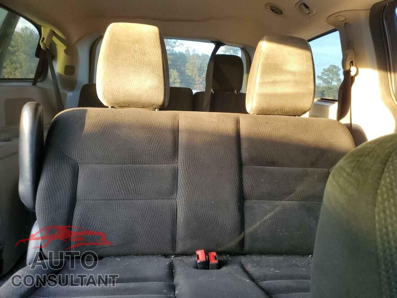 DODGE CARAVAN 2017 - 2C4RDGBG5HR652371