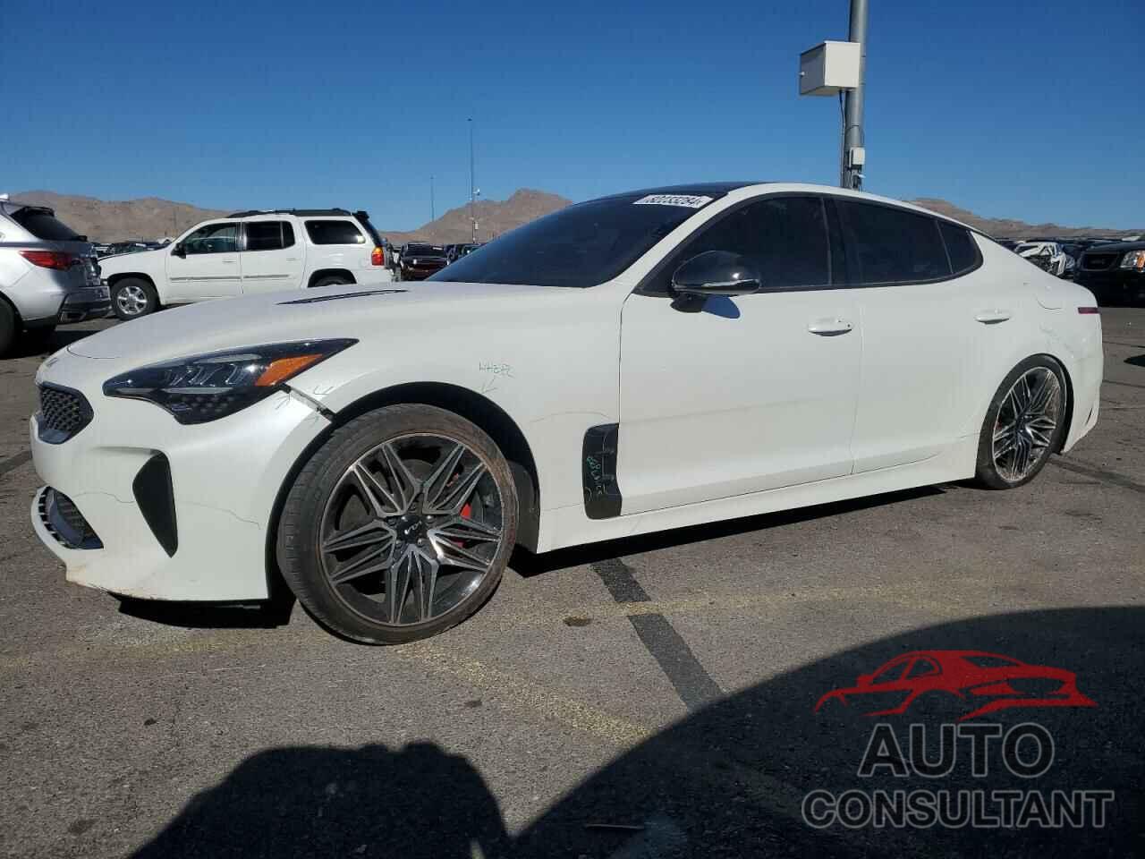 KIA STINGER 2022 - KNAE45LC8N6103603
