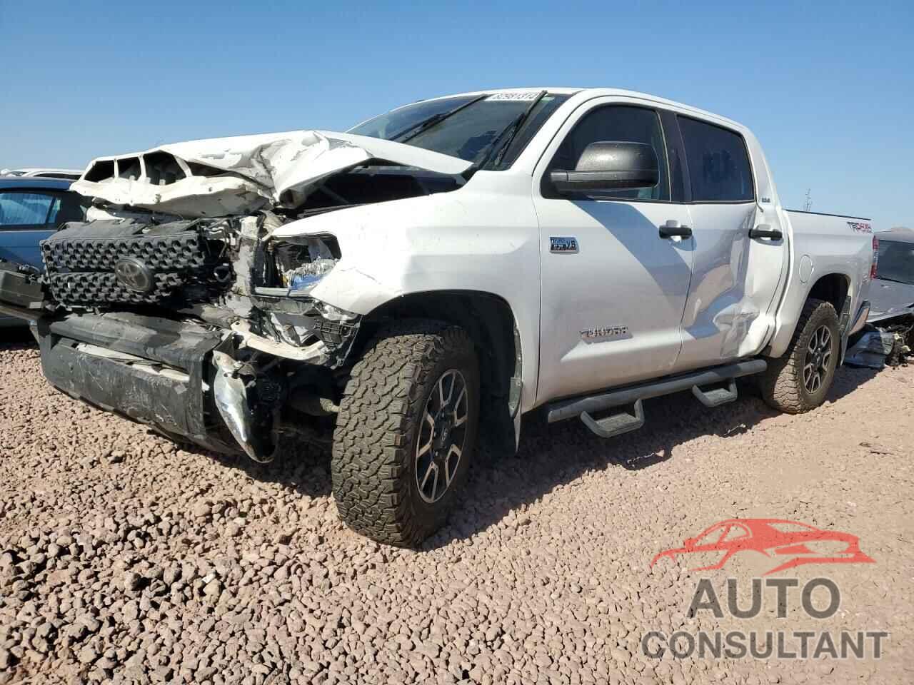 TOYOTA TUNDRA 2018 - 5TFDY5F1XJX776961