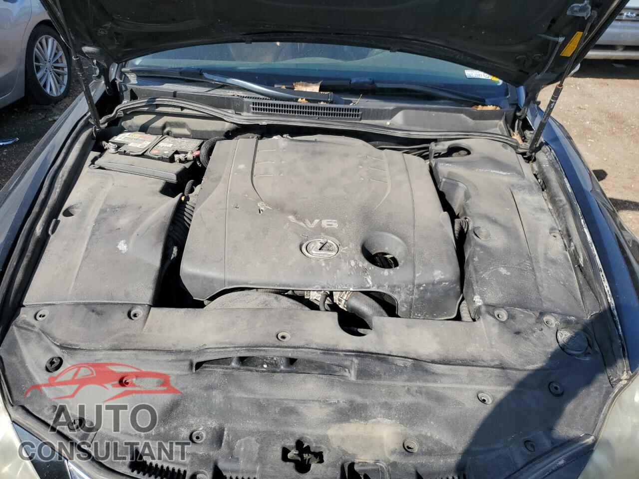 LEXUS IS 2010 - JTHCF5C20A5039101