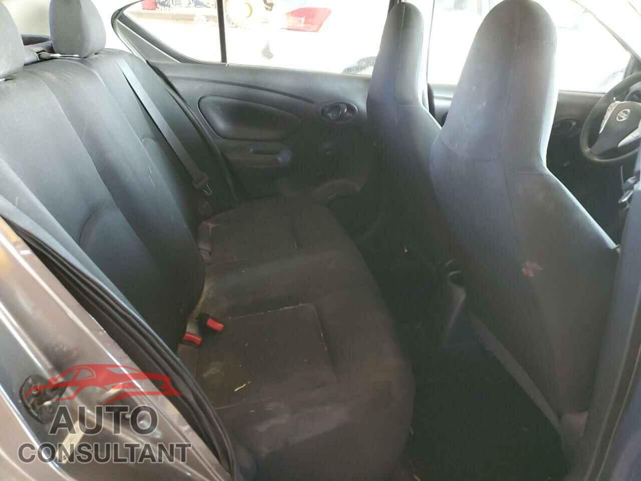 NISSAN VERSA 2017 - 3N1CN7AP6HL816005