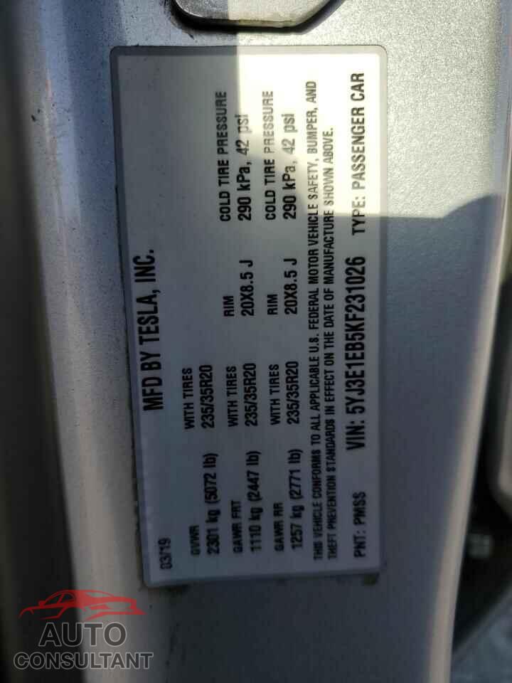 TESLA MODEL 3 2019 - 5YJ3E1EB5KF231026
