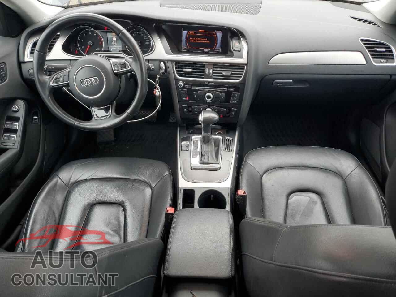 AUDI A4 2013 - WAUAFCFL7DN045271