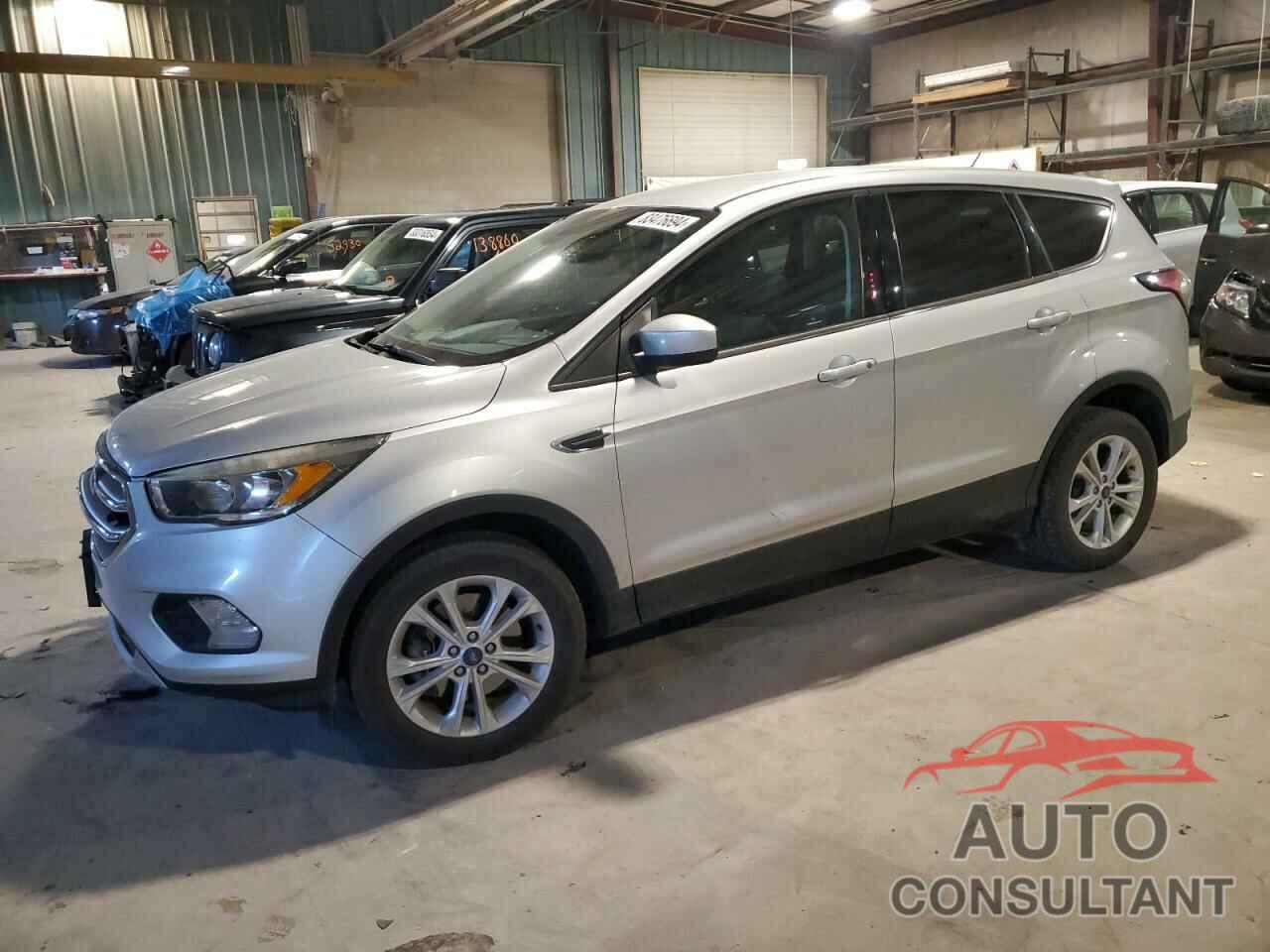 FORD ESCAPE 2017 - 1FMCU9GD9HUE90887