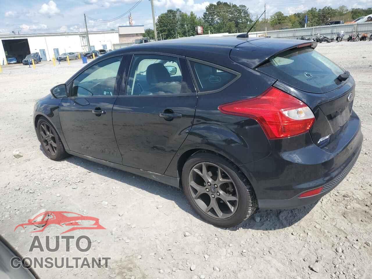 FORD FOCUS 2014 - 1FADP3K22EL299080