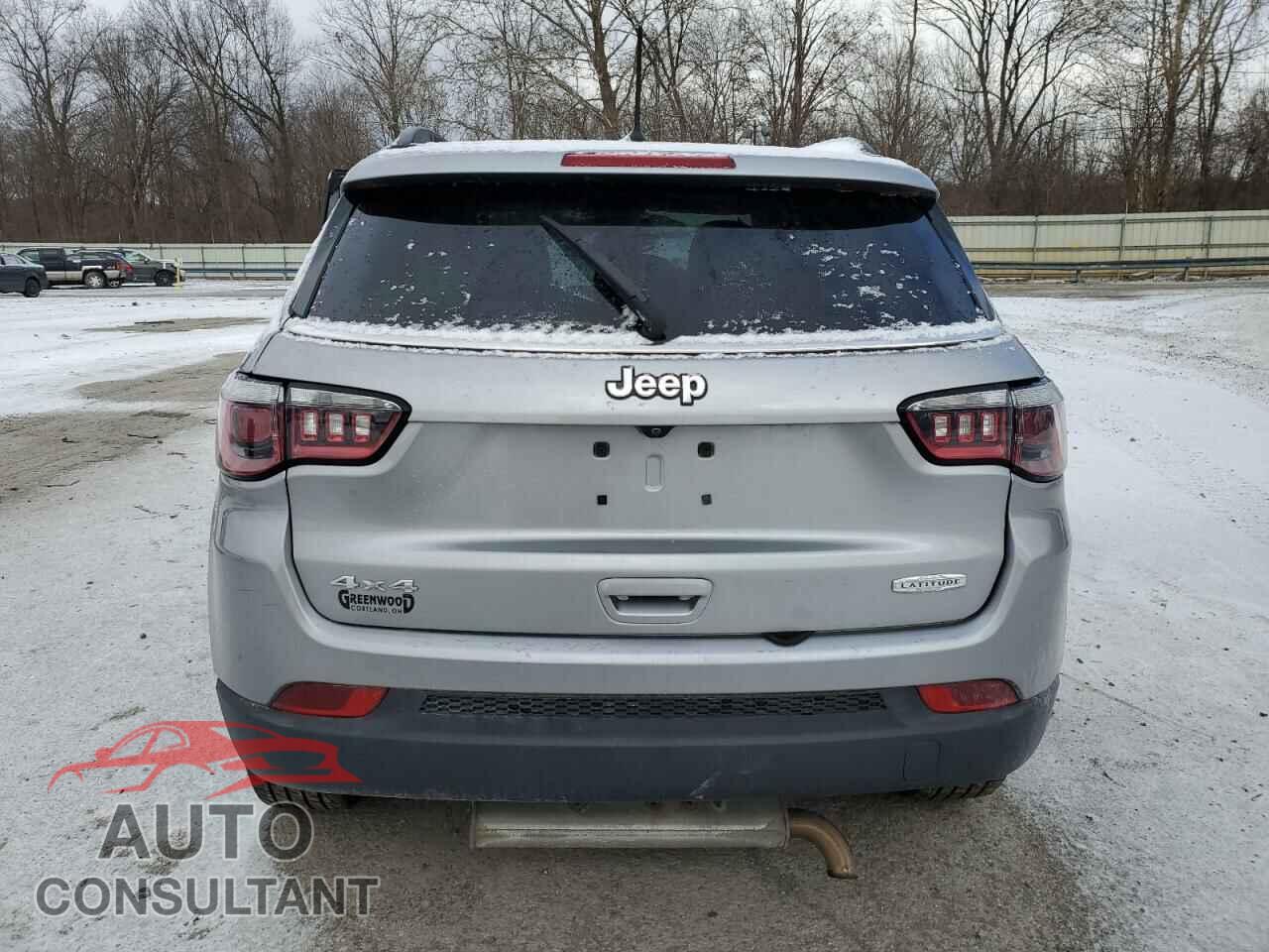 JEEP COMPASS 2018 - 3C4NJDBBXJT155006