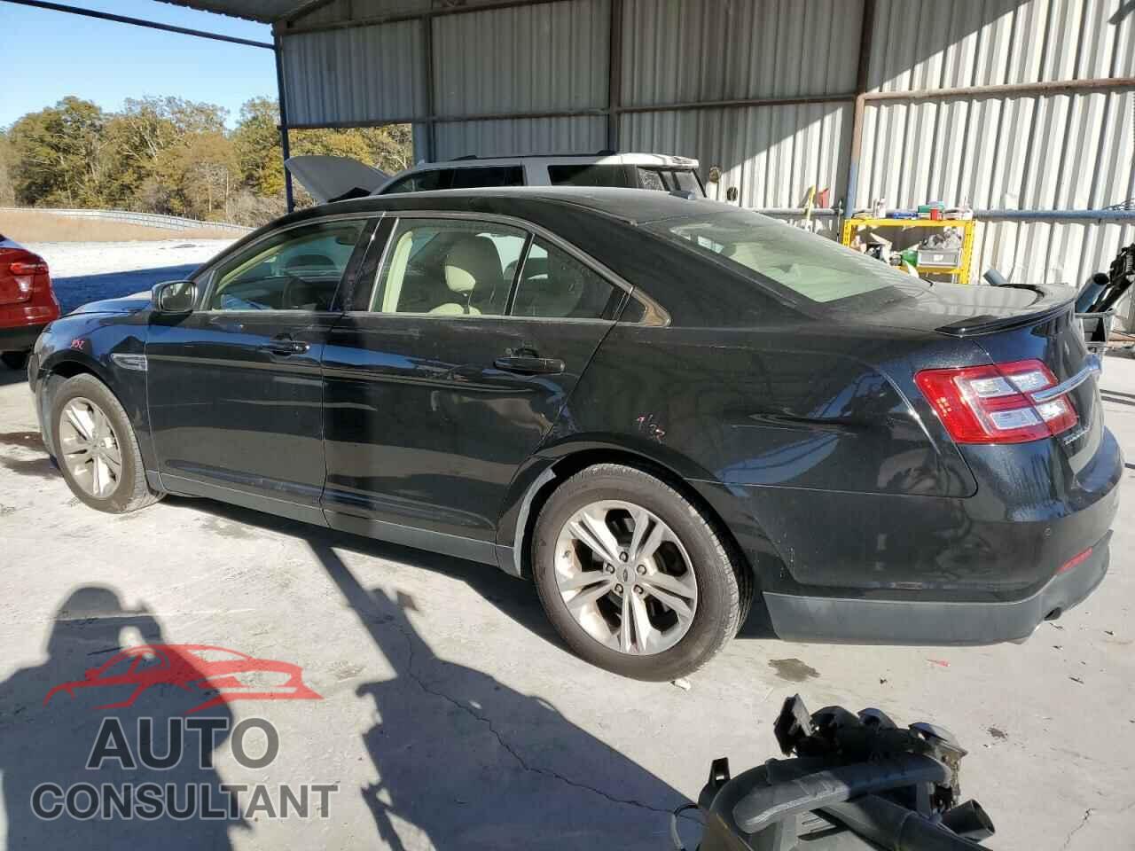 FORD TAURUS 2015 - 1FAHP2E87FG145521