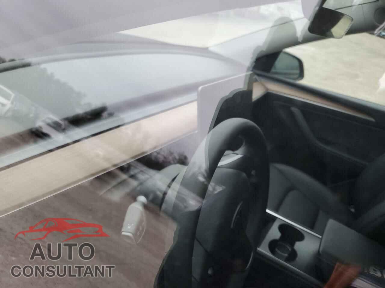 TESLA MODEL Y 2023 - 7SAYGDEE4PF836127