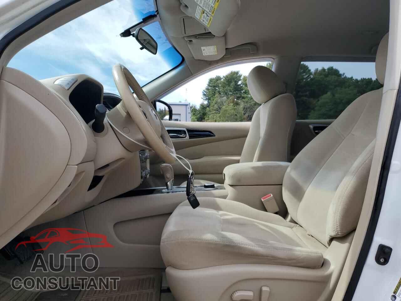 NISSAN PATHFINDER 2013 - 5N1AR2MM0DC666441