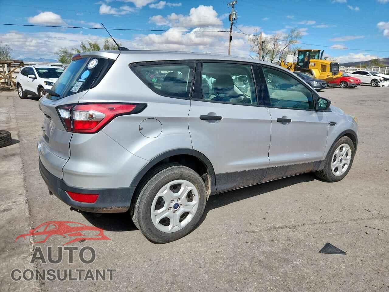 FORD ESCAPE 2017 - 1FMCU0F74HUC38360