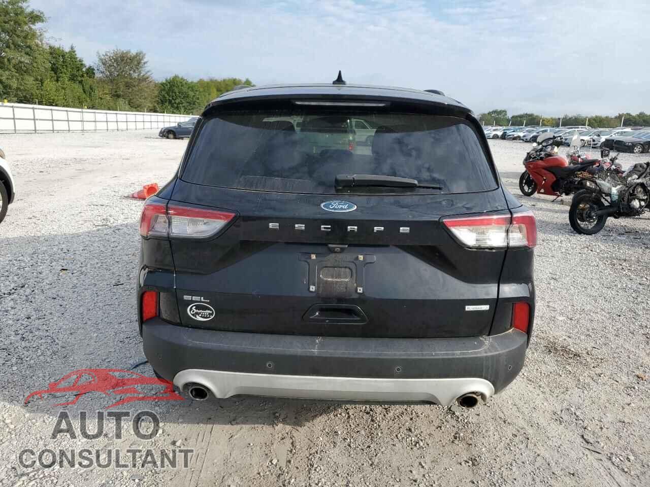 FORD ESCAPE 2020 - 1FMCU0H60LUA14452