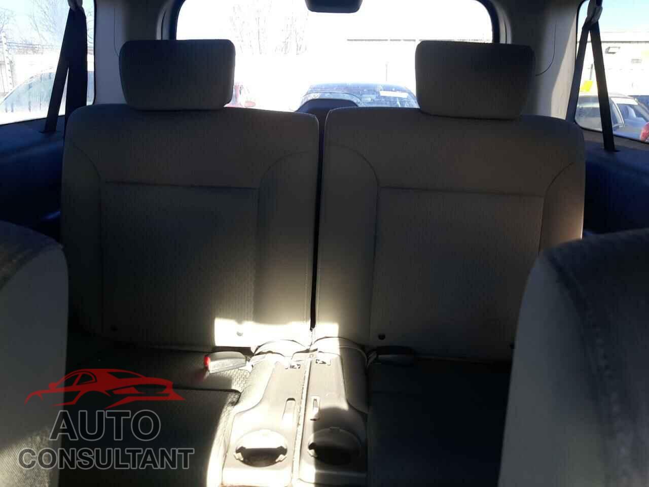 HONDA ELEMENT 2011 - 5J6YH2H71BL004255