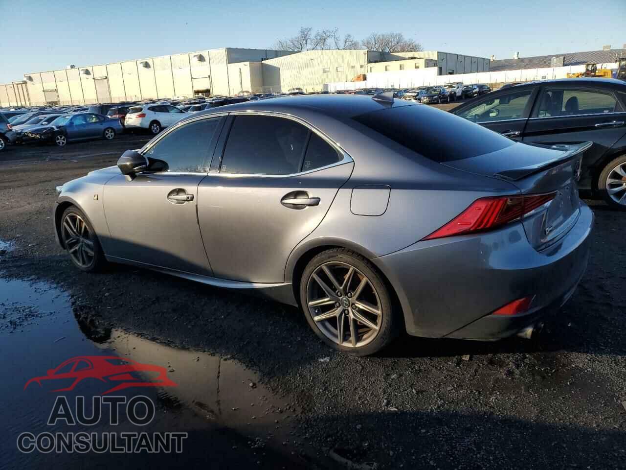 LEXUS IS 2019 - JTHC81D20K5035522