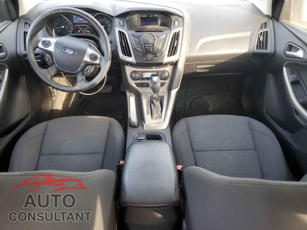 FORD FOCUS 2012 - 1FAHP3H22CL454426