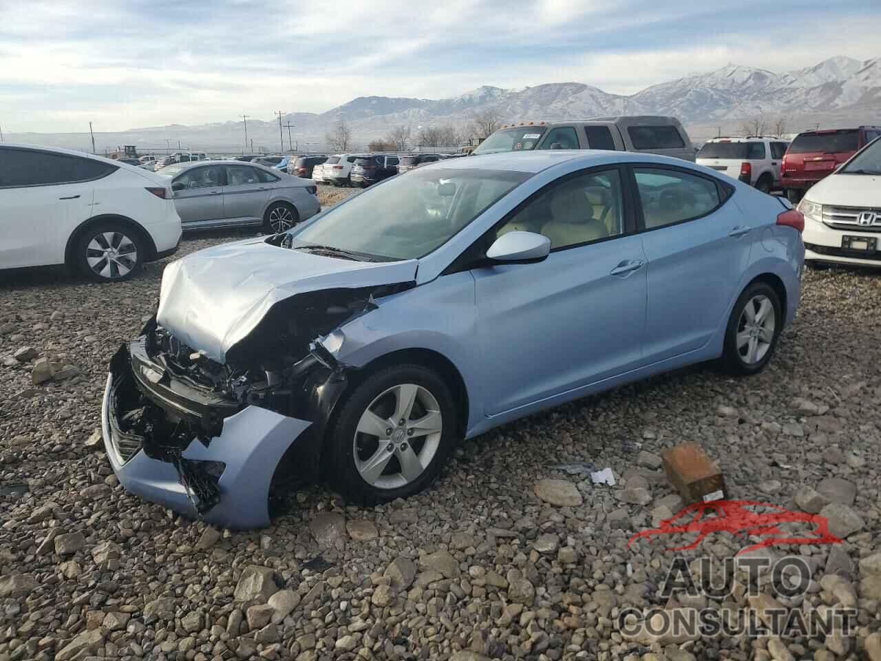 HYUNDAI ELANTRA 2012 - KMHDH4AE4CU187151