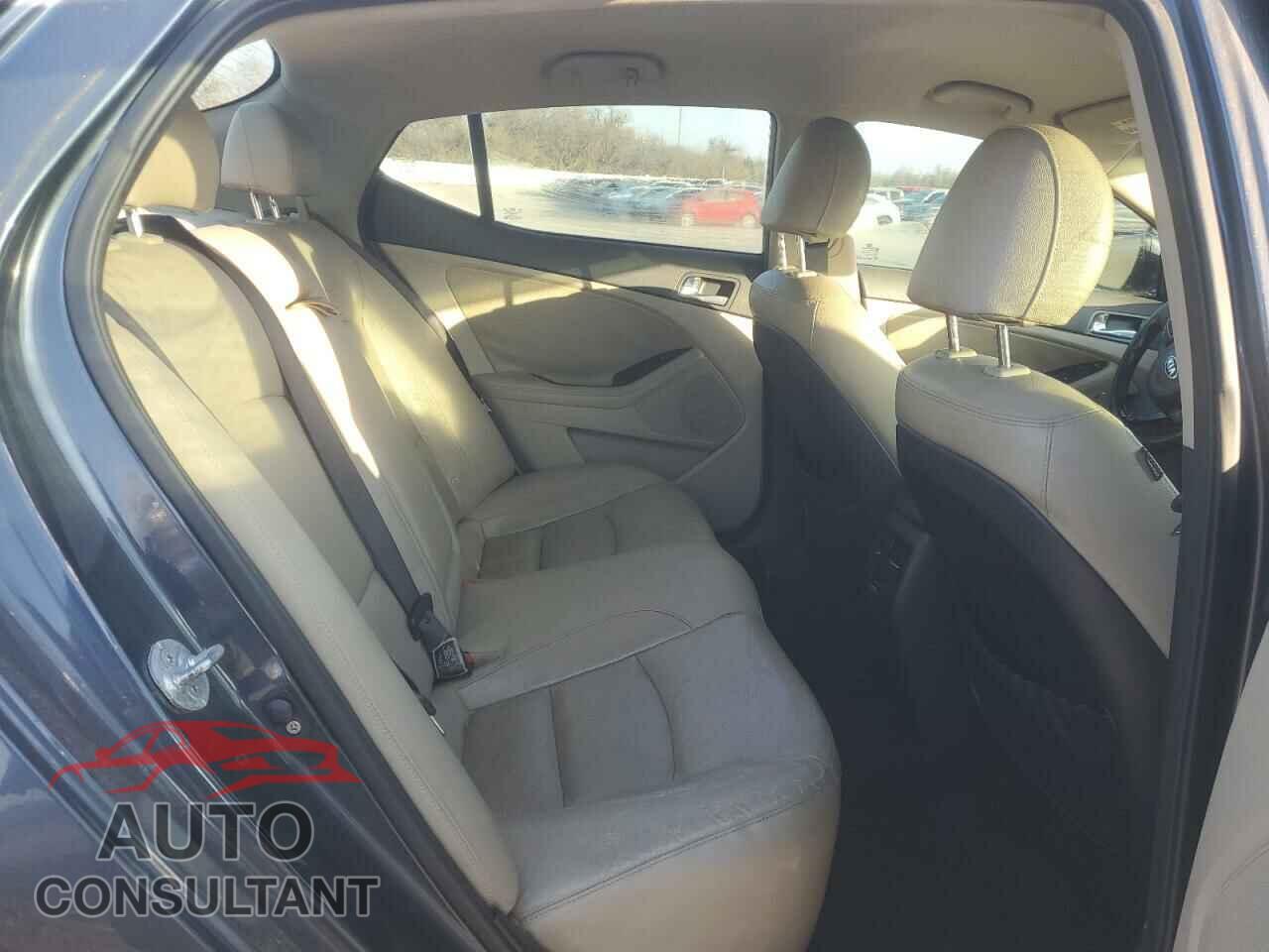 KIA OPTIMA 2014 - KNAGN4AD4E5072481