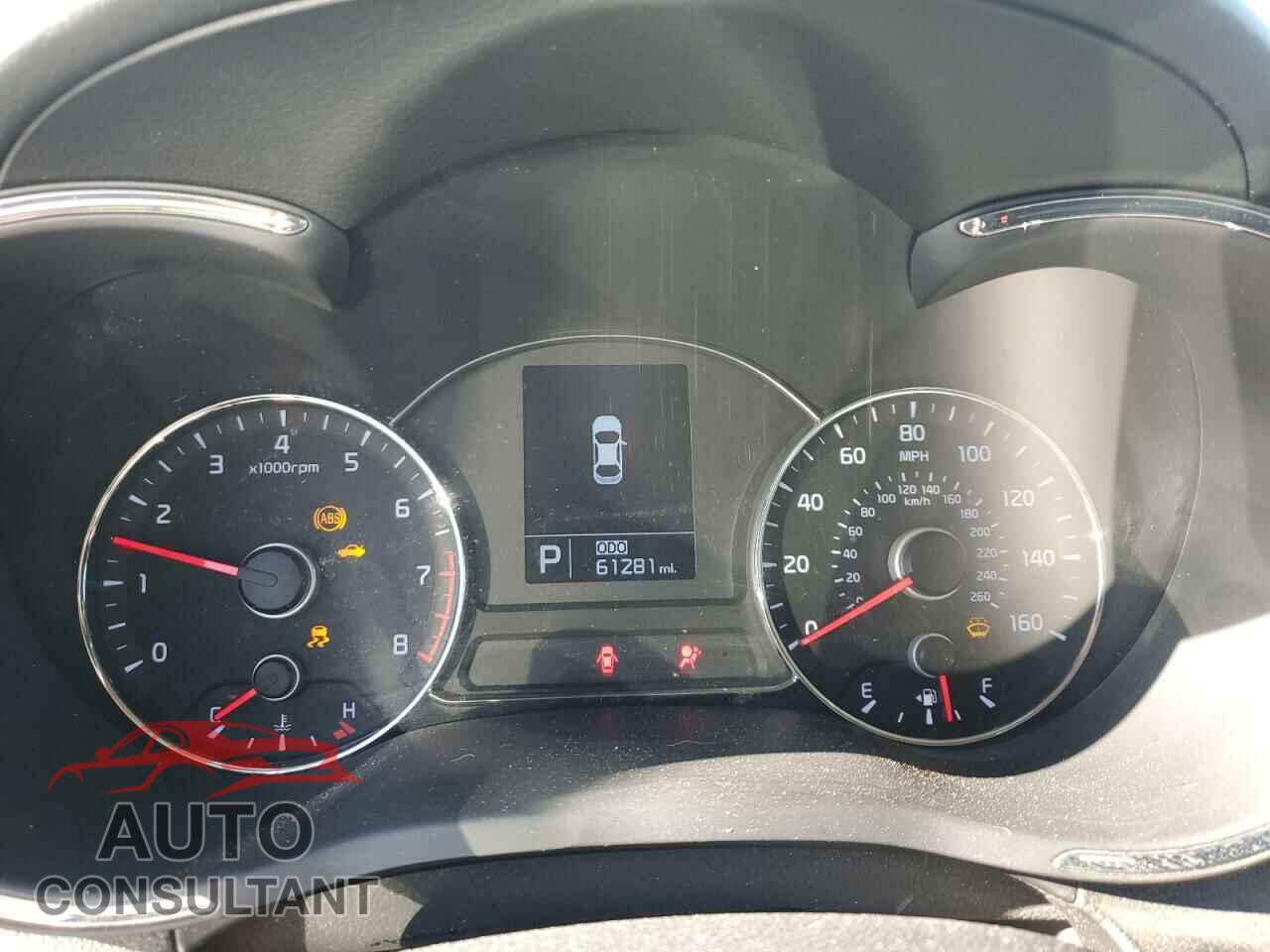 KIA FORTE 2016 - KNAFX4A85G5555232