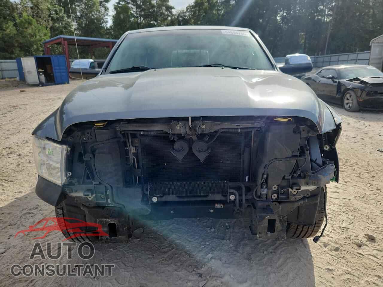 DODGE RAM 1500 2012 - 1C6RD6NT8CS236574