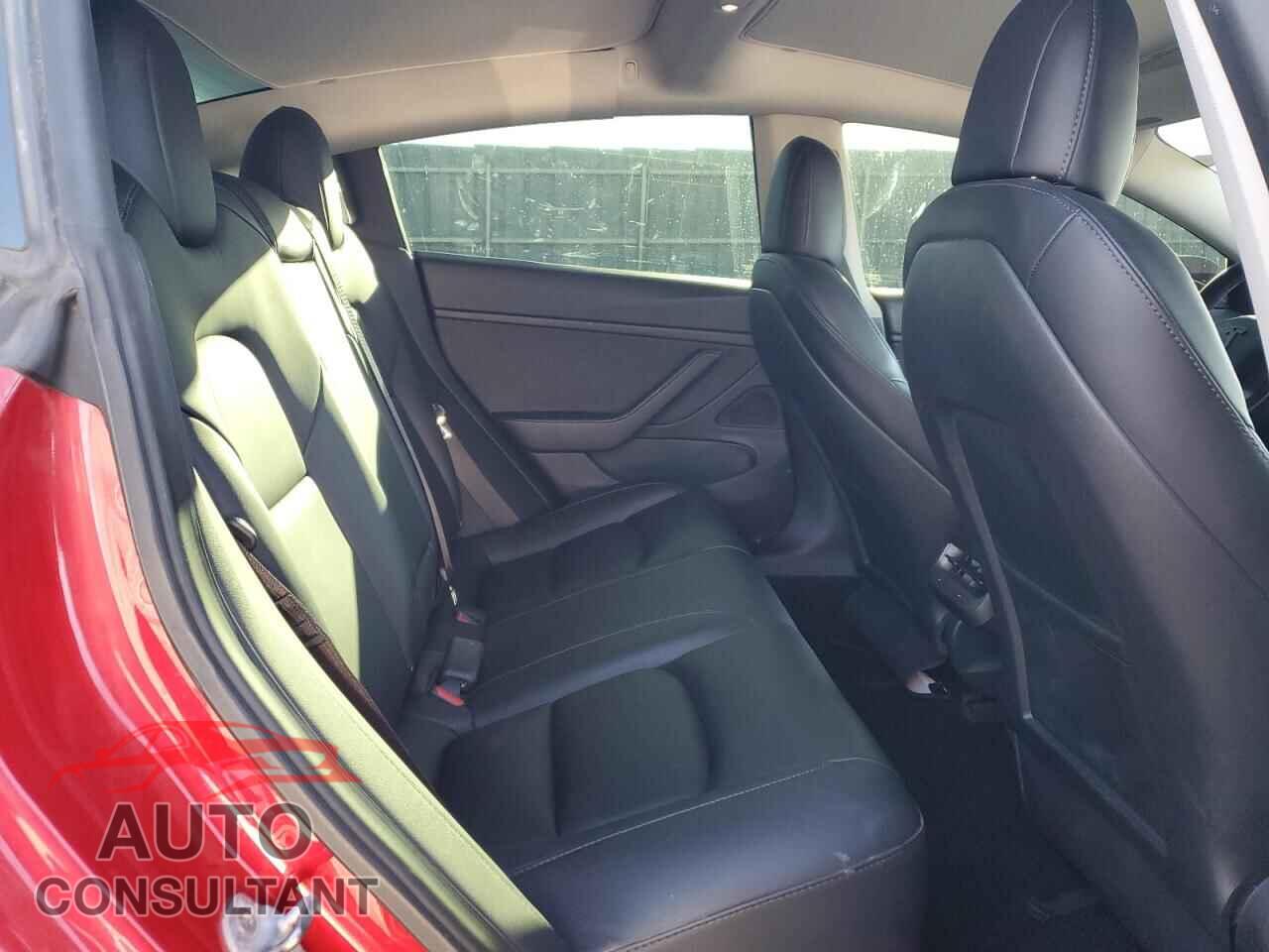 TESLA MODEL 3 2021 - 5YJ3E1EB5MF855184