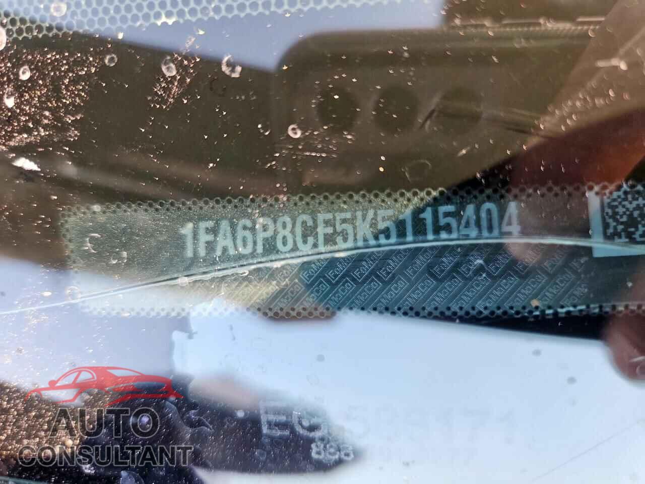 FORD MUSTANG 2019 - 1FA6P8CF5K5115404