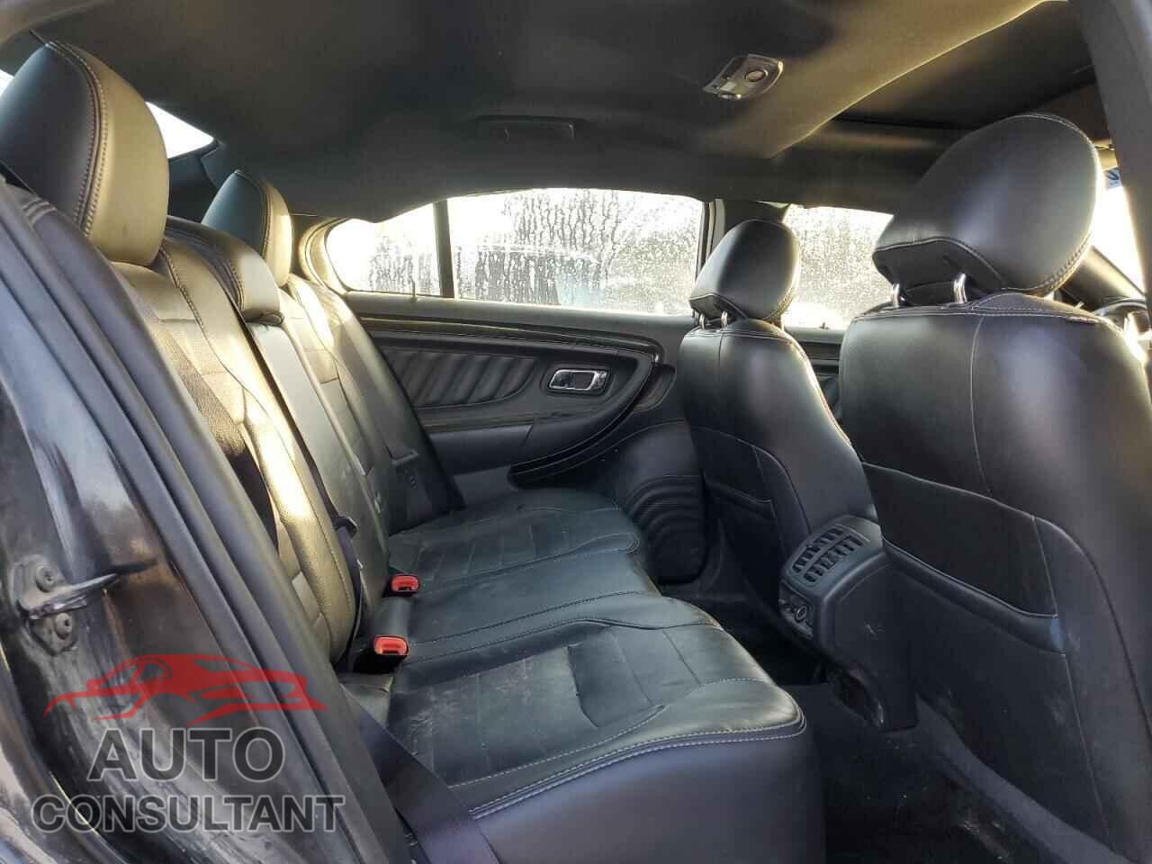FORD TAURUS 2015 - 1FAHP2KT7FG176972