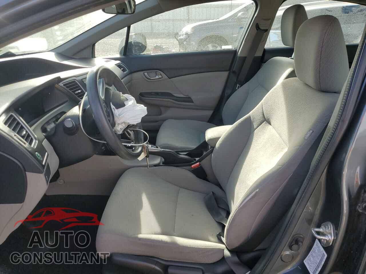 HONDA CIVIC 2013 - 2HGFB2F58DH568244