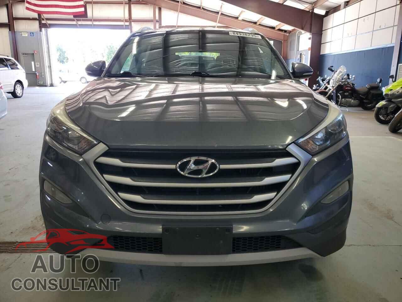 HYUNDAI TUCSON 2017 - KM8J3CA29HU395776