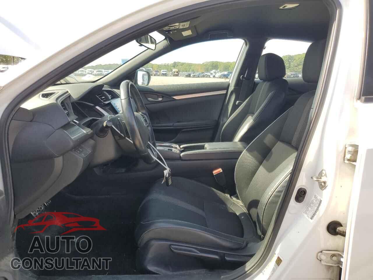 HONDA CIVIC 2019 - 2HGFC2F88KH544126