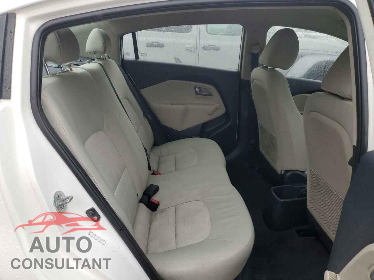KIA RIO 2013 - KNADM4A32D6282812