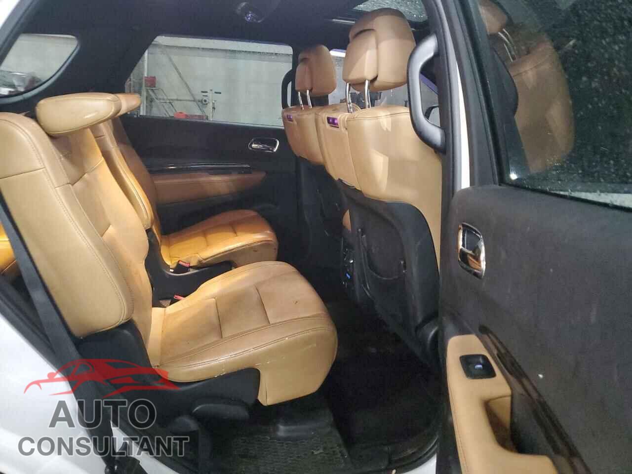 DODGE DURANGO 2015 - 1C4SDJET4FC858102
