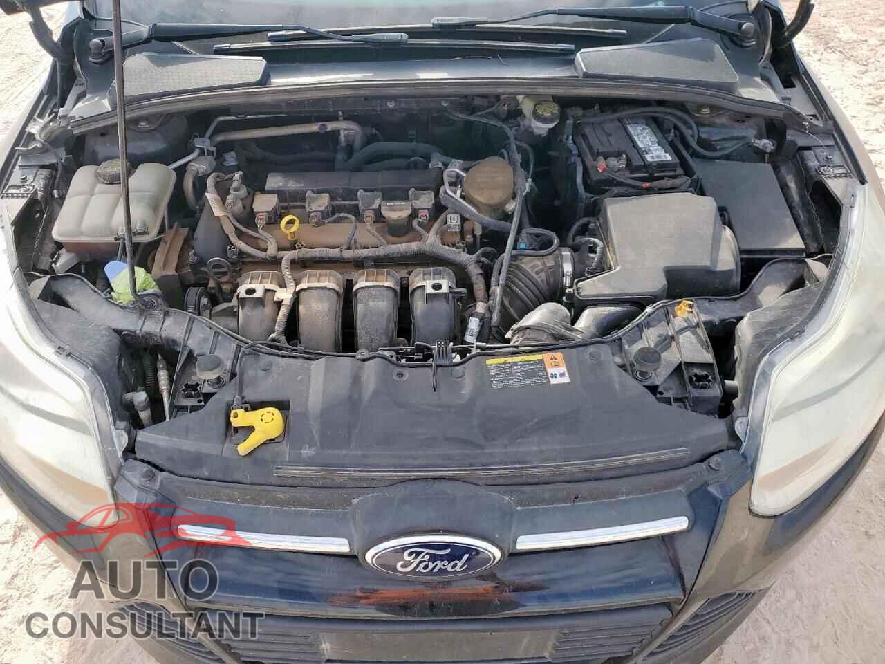 FORD FOCUS 2014 - 1FADP3E27EL209062