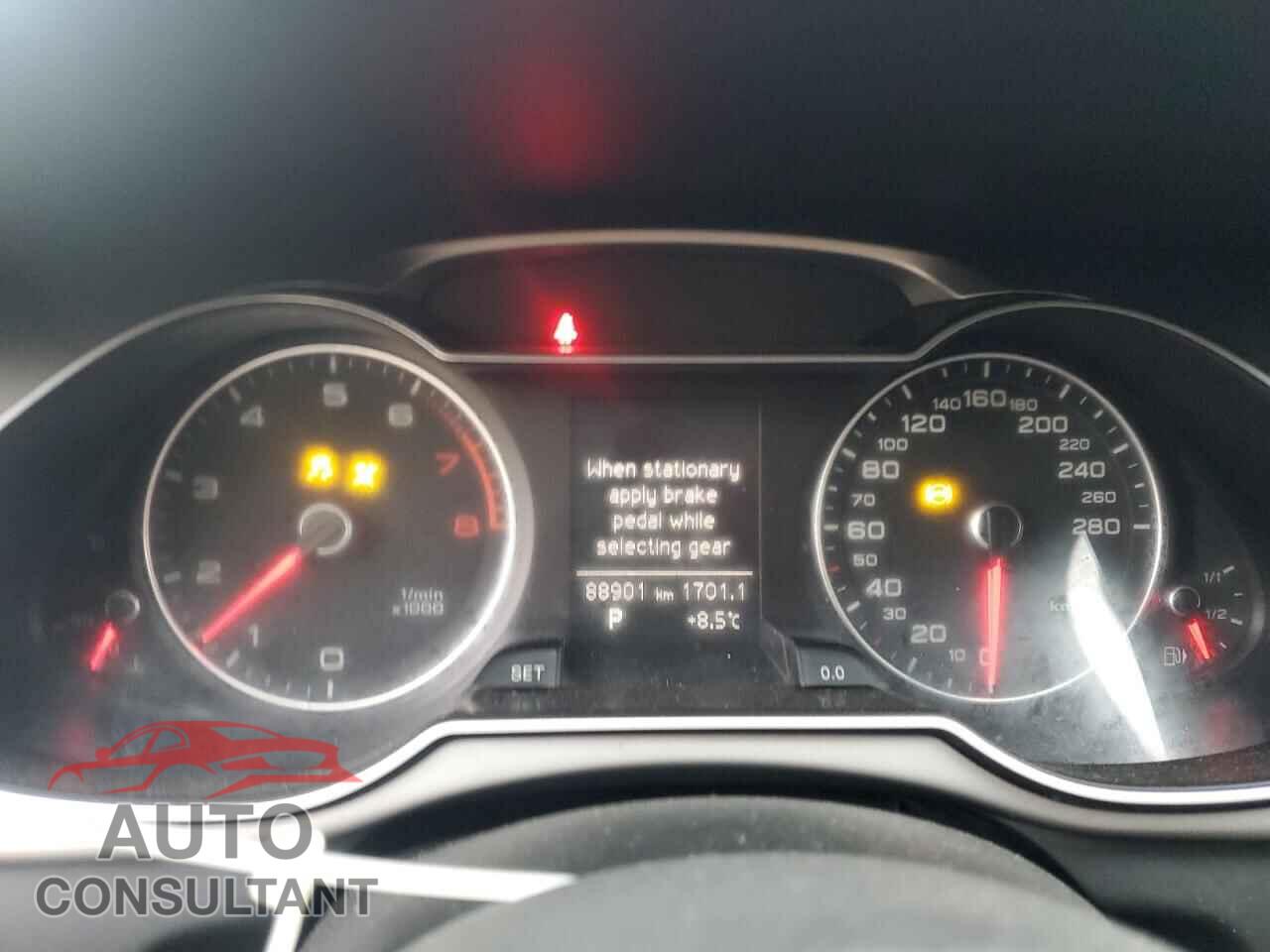 AUDI A4 2015 - WAUBFCFL4FN027611