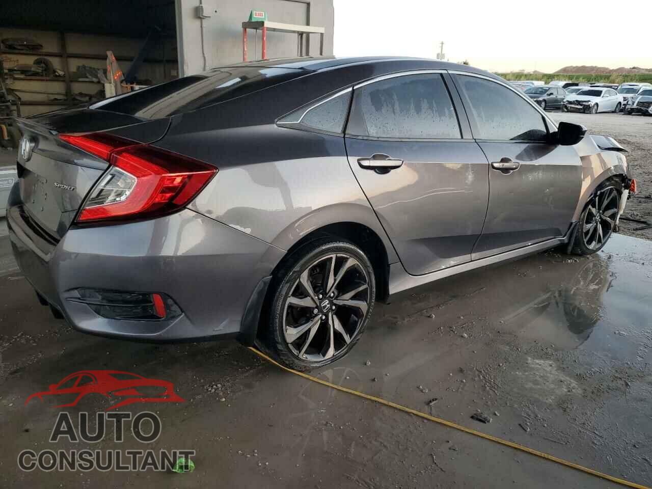 HONDA CIVIC 2019 - 2HGFC2F81KH528317