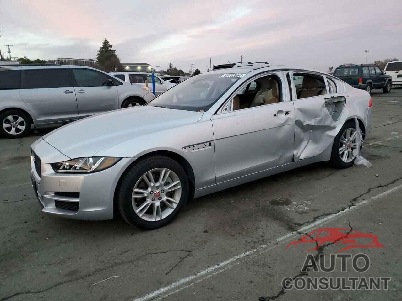 JAGUAR XE 2017 - SAJAD4BG8HA964816
