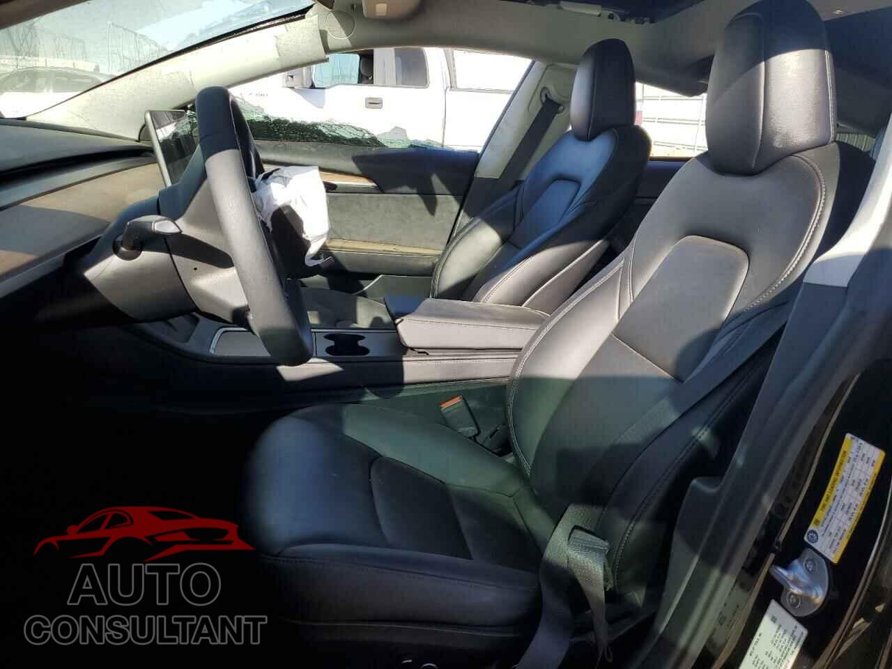 TESLA MODEL 3 2023 - 5YJ3E1EAXPF648110
