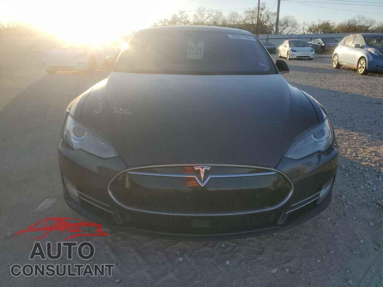TESLA MODEL S 2014 - 5YJSA1S14EFP52794
