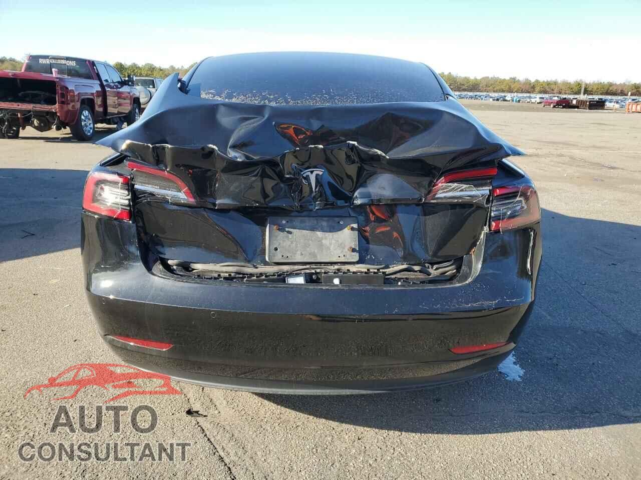 TESLA MODEL 3 2021 - 5YJ3E1EA9MF853378