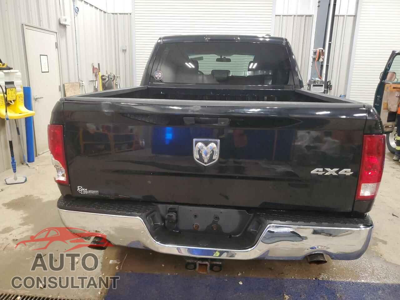 DODGE RAM 1500 2012 - 1C6RD7KT8CS165824