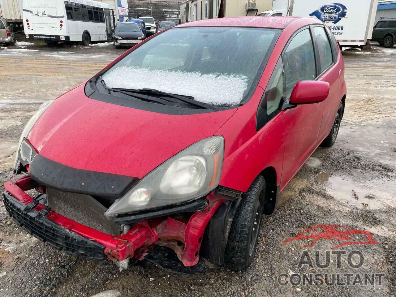 HONDA FIT 2014 - LUCGE8H58E3003289