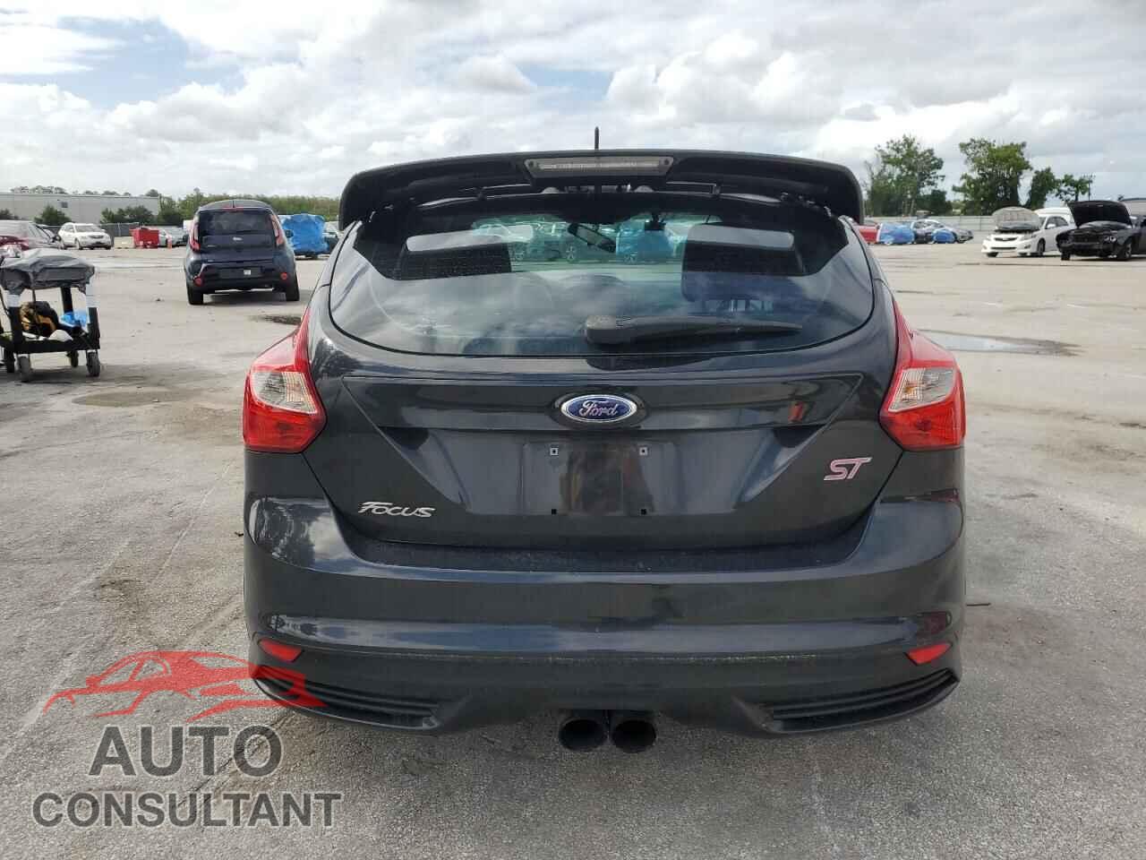 FORD FOCUS 2013 - 1FADP3L95DL126244
