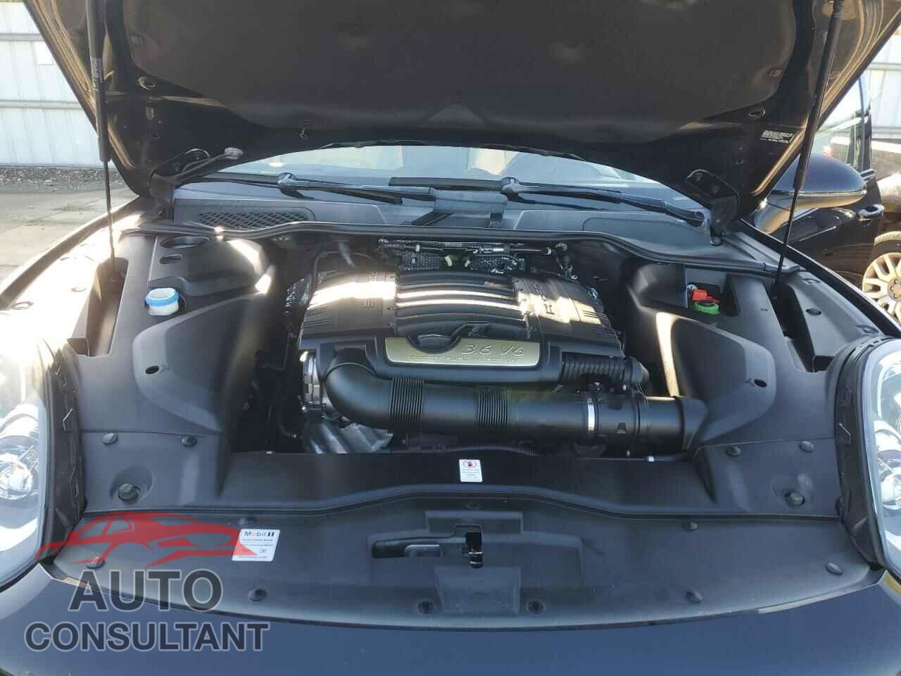 PORSCHE CAYENNE 2017 - WP1AA2A22HKA82843